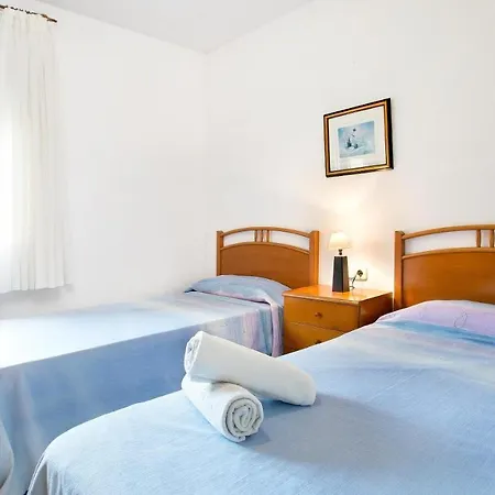 Apartment Costa Brava Chopitea 12 *